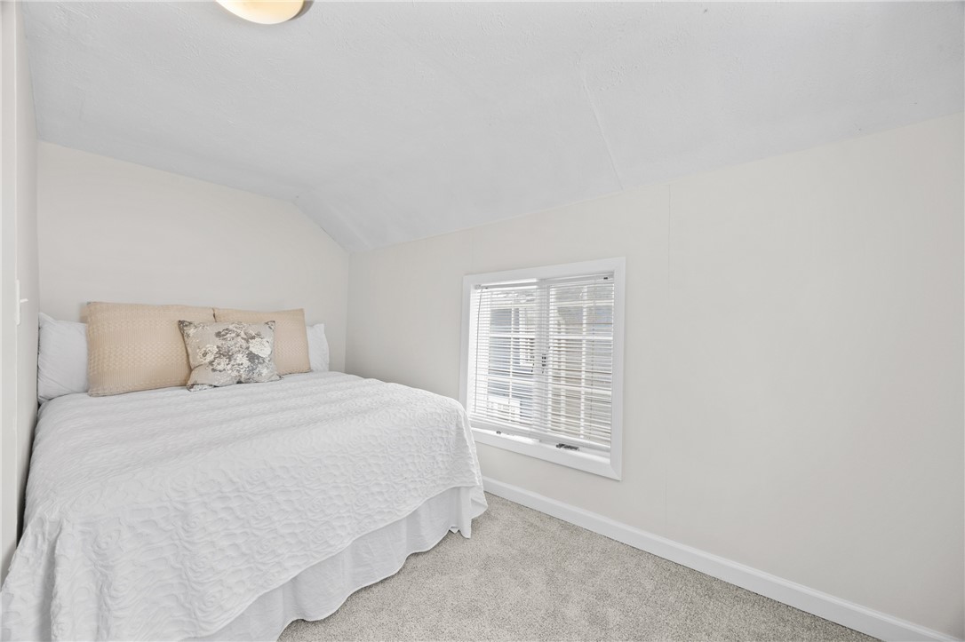 43 Oberlin Street Irondequoit, NY 14622 - Photo 24 of 39