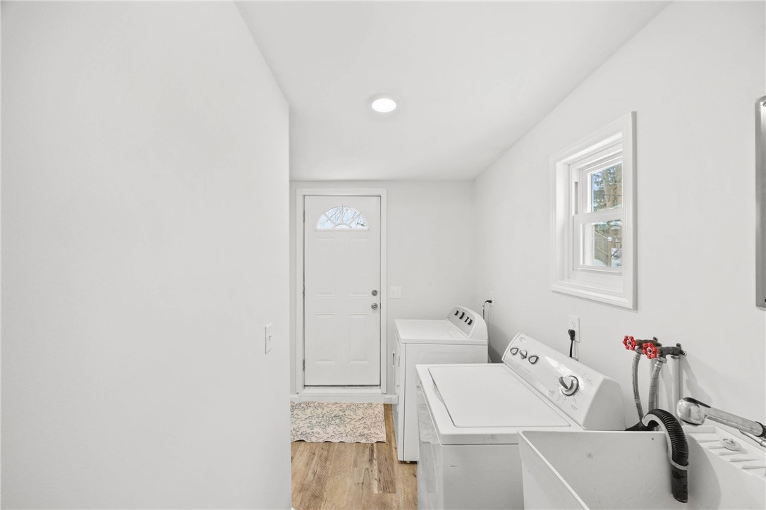 43 Oberlin Street Irondequoit, NY 14622 - Photo 27 of 39