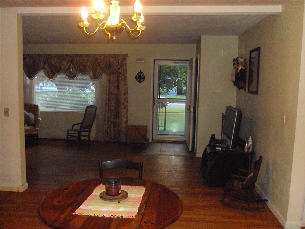 8 Kearney Avenue Auburn, NY 13021 - Photo 16 of 16 front entrance