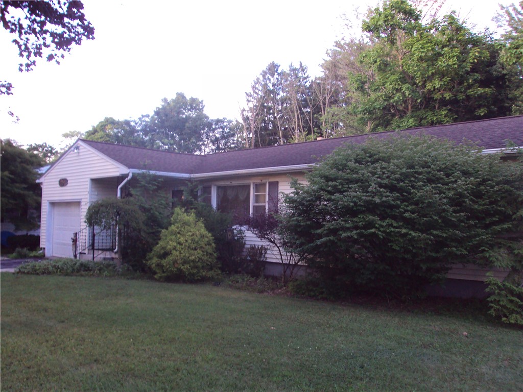 8 Kearney Avenue Auburn, NY 13021 - Photo 2 of 16