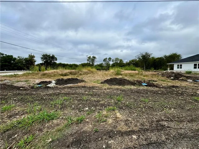 $33,900 | Lot 3-140 Ave B, Moody, TX 76557