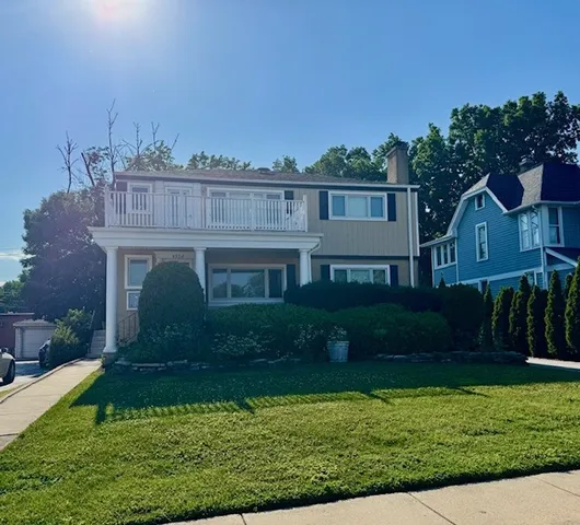 $819,000 | 4386 Woodland Avenue, Western Springs, IL 60558