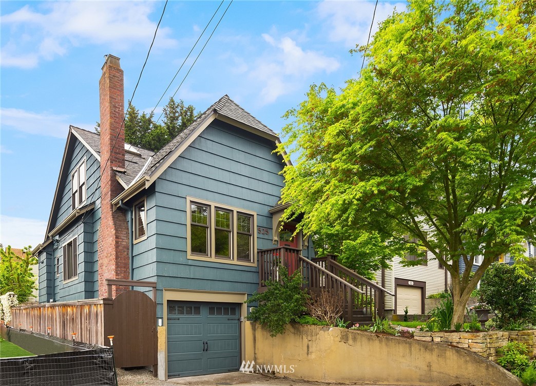 525 North 71st Street Seattle, WA 98103 - Photo 3 of 40