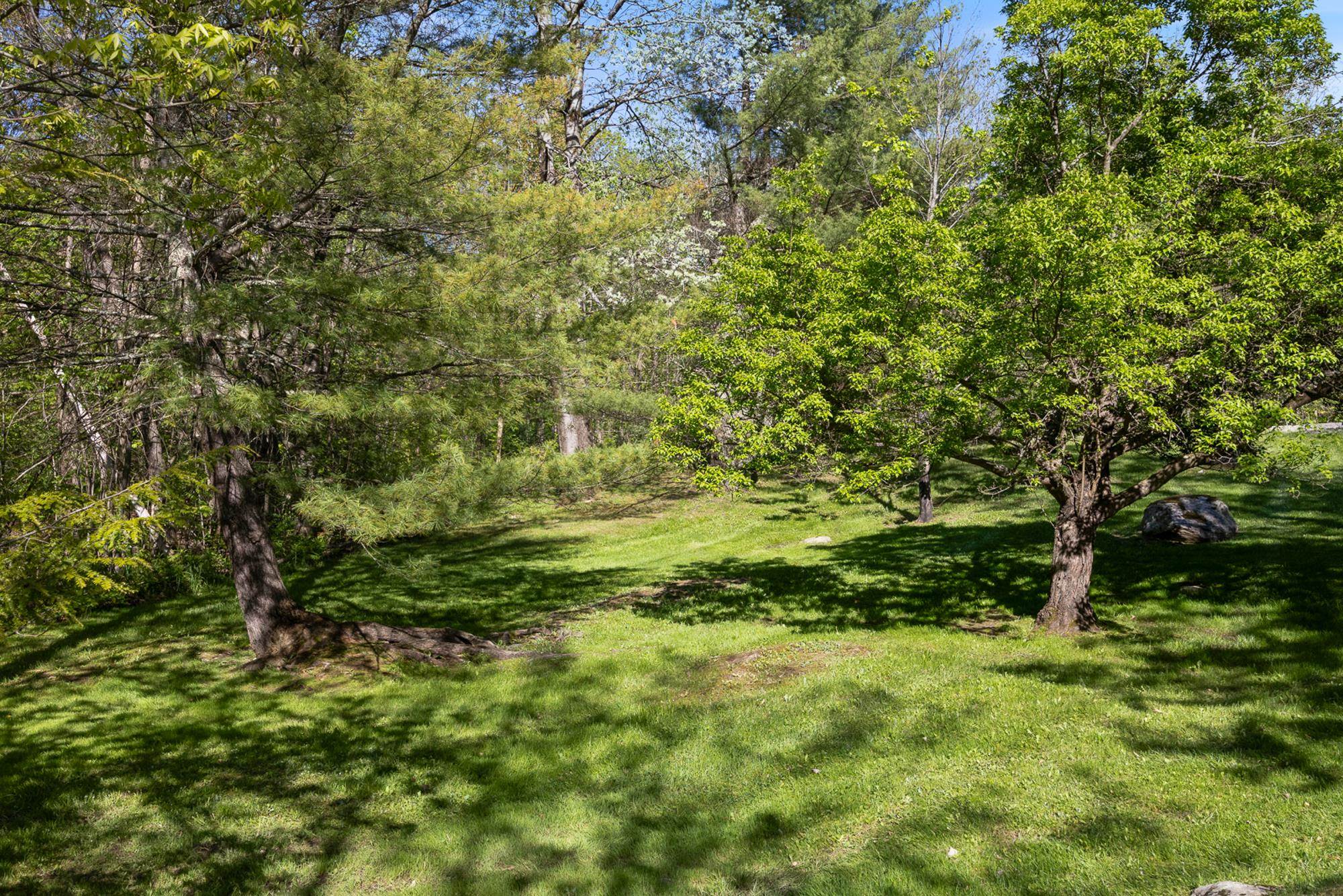 15 Plateau Road Williston, VT 05495 - Photo 9 of 51