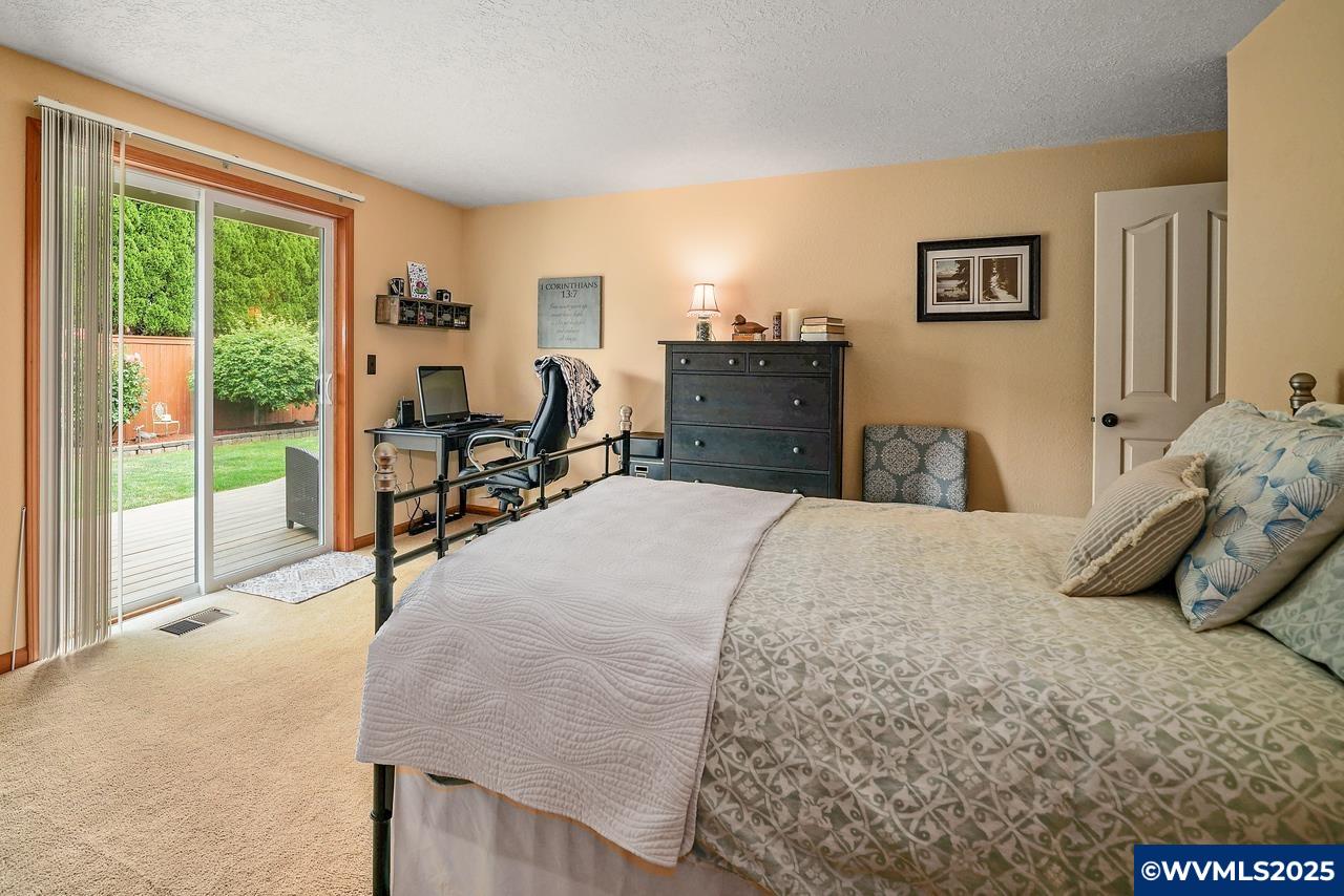 1065 Ridgepoint Street Northeast Keizer, OR 97303 - Photo 33 of 45