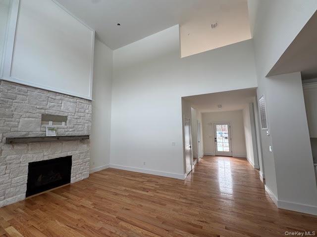 11 Colonels Path Manorville, NY 11949 - Photo 14 of 49 Entry foyer opens up to great room with second floor open loft.