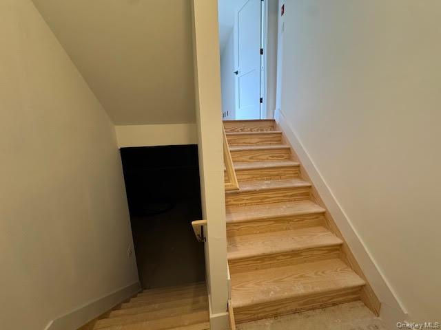 11 Colonels Path Manorville, NY 11949 - Photo 18 of 49