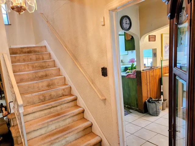 $89,900 | 4800 Yorkshire Road, Detroit, MI 48224