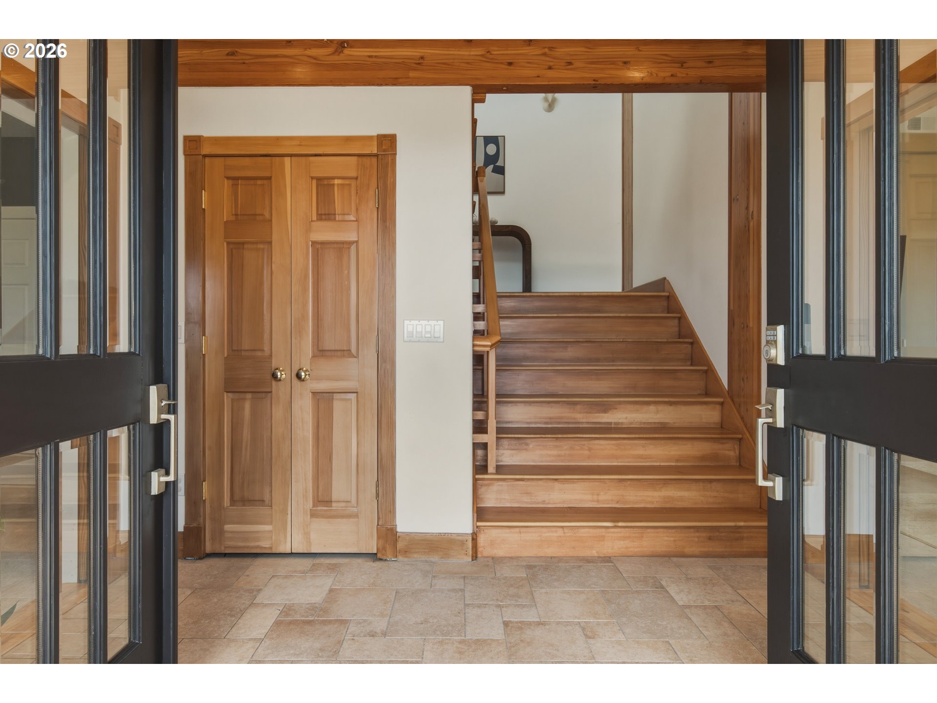 8 Garibaldi Street Lake Oswego, OR 97035 - Photo 3 of 47 Entrance/Foyer