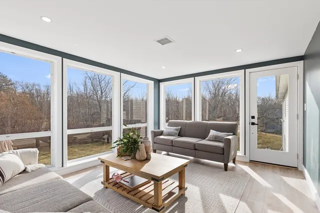 $925,000 | 1686 Washington Street, Walpole, MA 02081