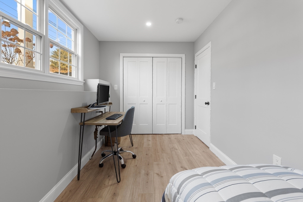 1686 Washington Street Walpole, MA 02081 - Photo 31 of 41