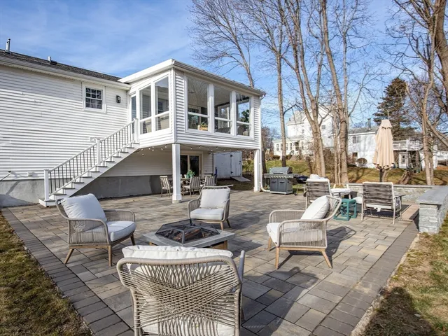 $925,000 | 1686 Washington Street, Walpole, MA 02081