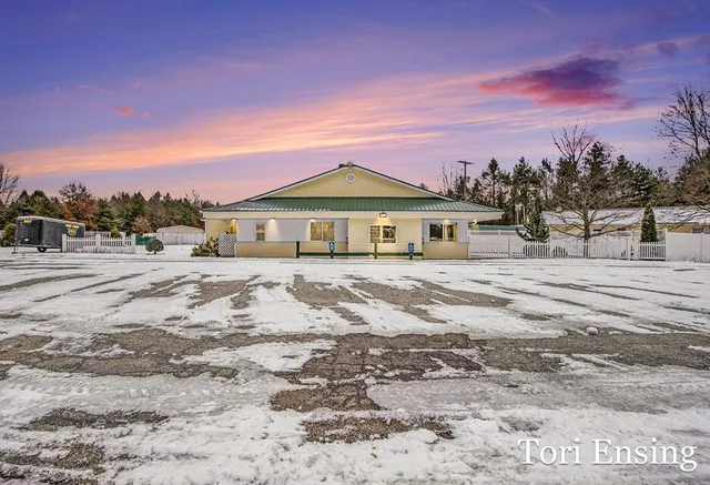 $549,900 | 25-29 South Greenville Road, Greenville, MI 48838