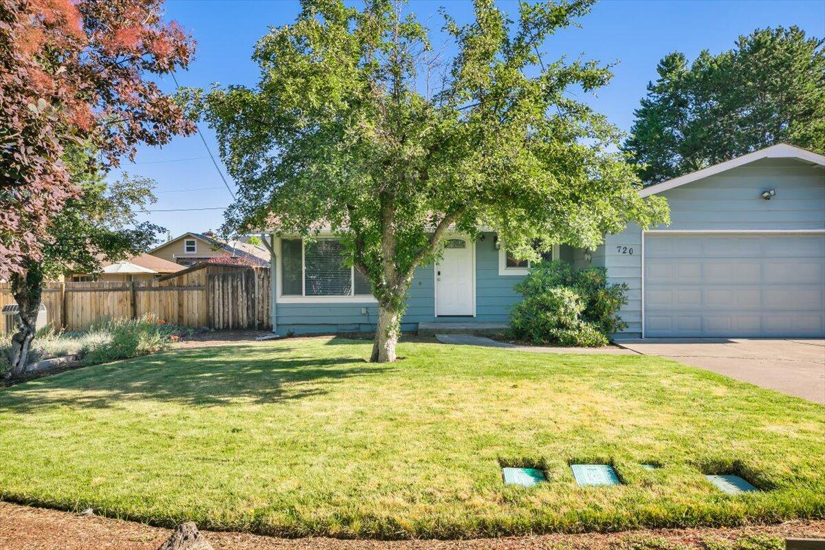 720 Northeast Innes Lane Bend, OR 97701 - Photo 1 of 35 03-720 NE Innes Ln-012
