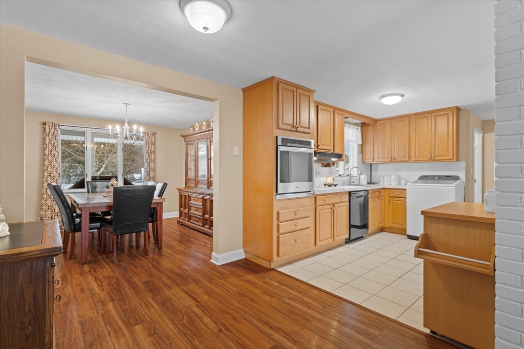 1 Curwen Road Peabody, MA 01960 - Photo 8 of 32 Gallery Image 8