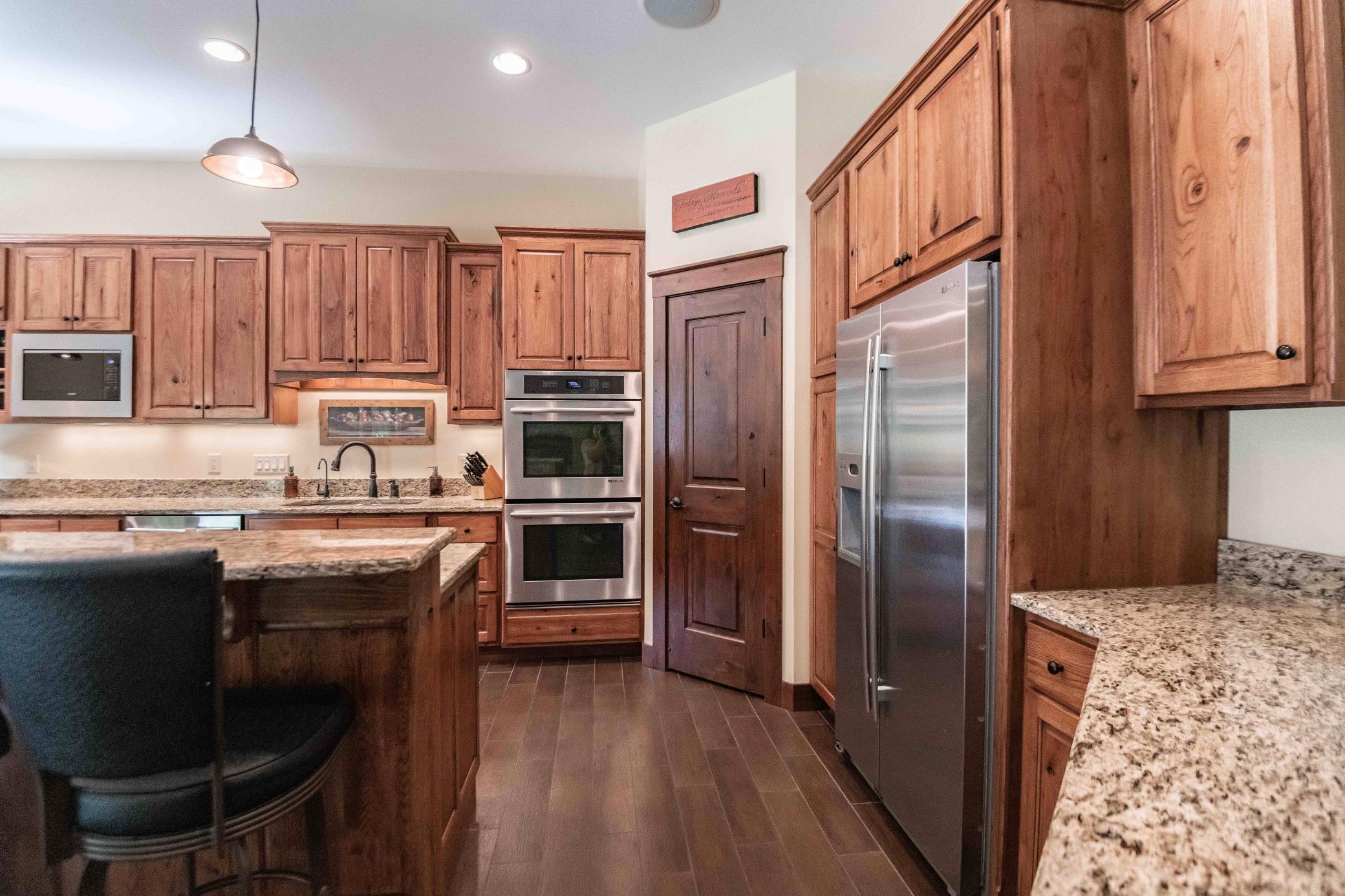 650 33rd Street Northwest Austin, MN 55912 - Photo 18 of 47