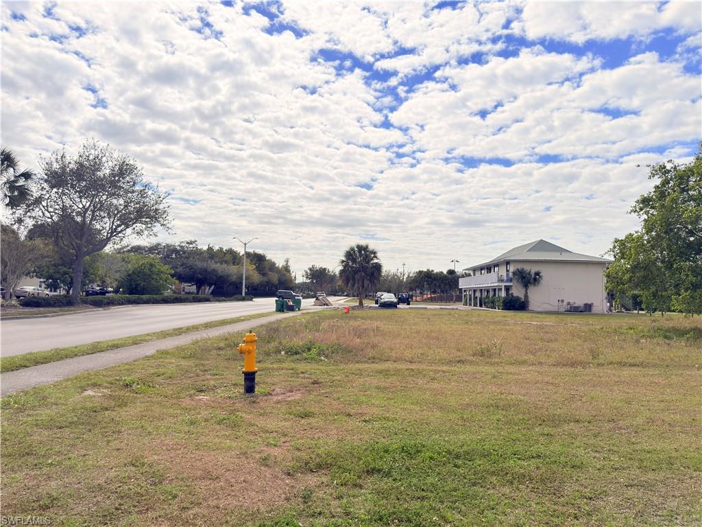 2241 Sunshine Boulevard Naples, FL 34116 - Photo 28 of 35 a view of an ocean beach and mountain