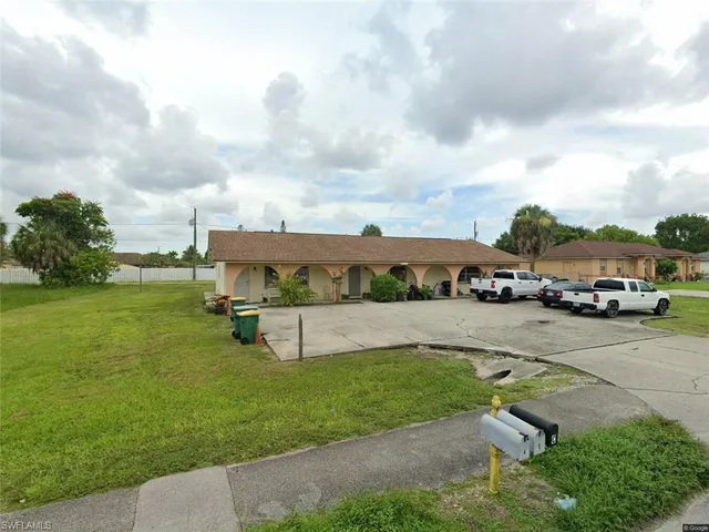 $780,000 | 2241 Sunshine Boulevard, Naples, FL 34116