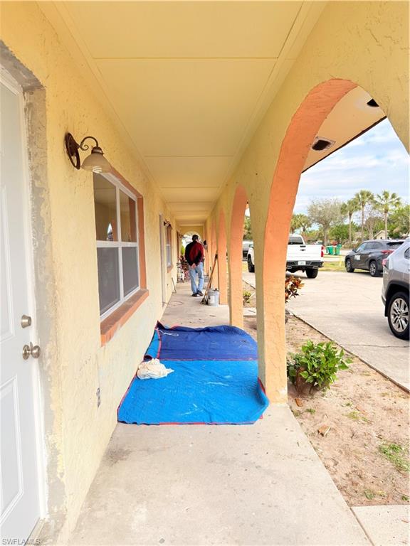 2241 Sunshine Boulevard Naples, FL 34116 - Photo 4 of 35