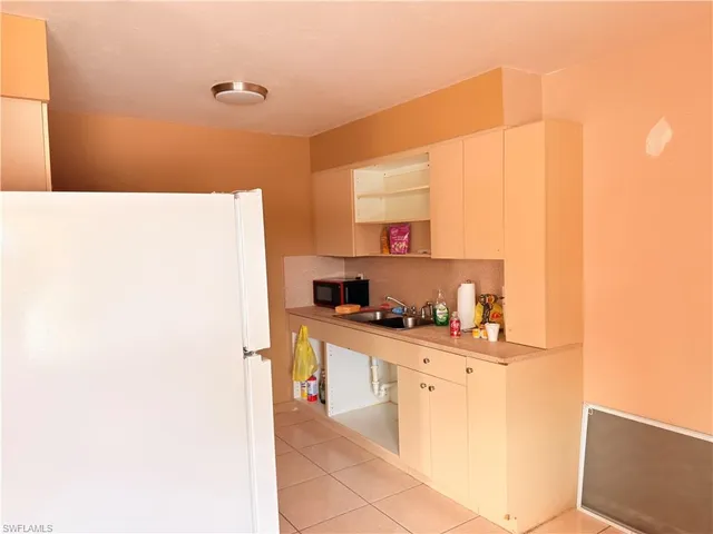 $780,000 | 2241 Sunshine Boulevard, Naples, FL 34116