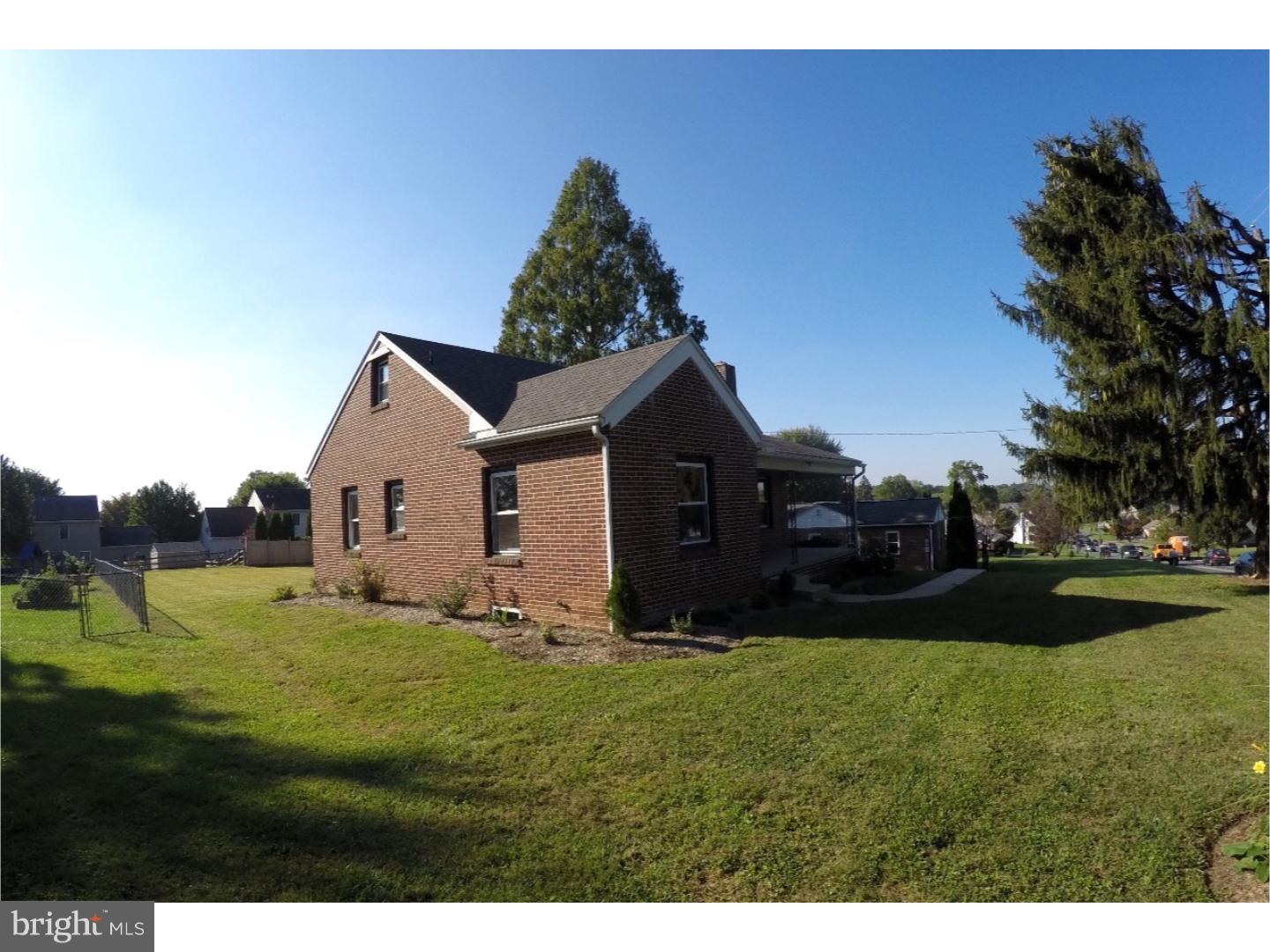 414 Lampeter Road Lancaster, PA 17602 - Photo 1 of 22 Gallery Image 1