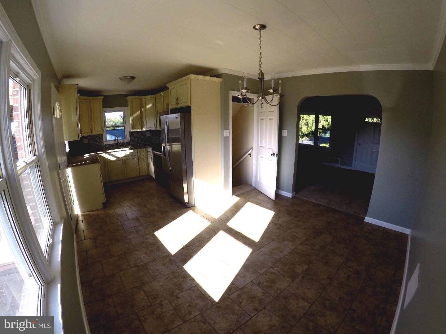 414 Lampeter Road Lancaster, PA 17602 - Photo 3 of 22 Gallery Image 3
