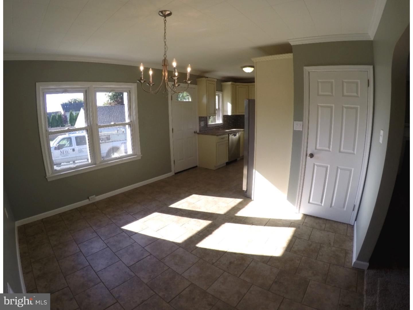 414 Lampeter Road Lancaster, PA 17602 - Photo 4 of 22 Gallery Image 4