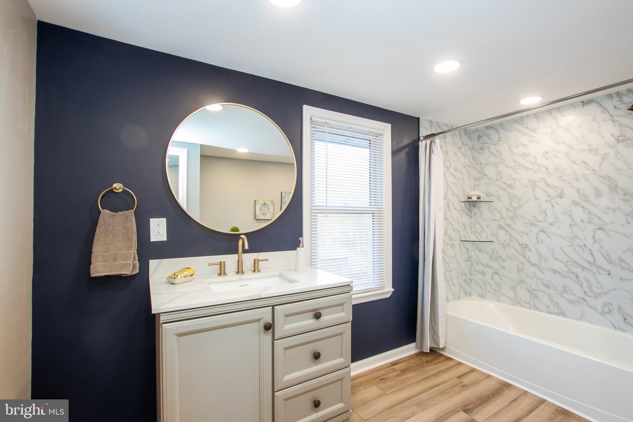 26 Berkley Road Mount Royal, NJ 08061 - Photo 17 of 21 full bath-2nd floor