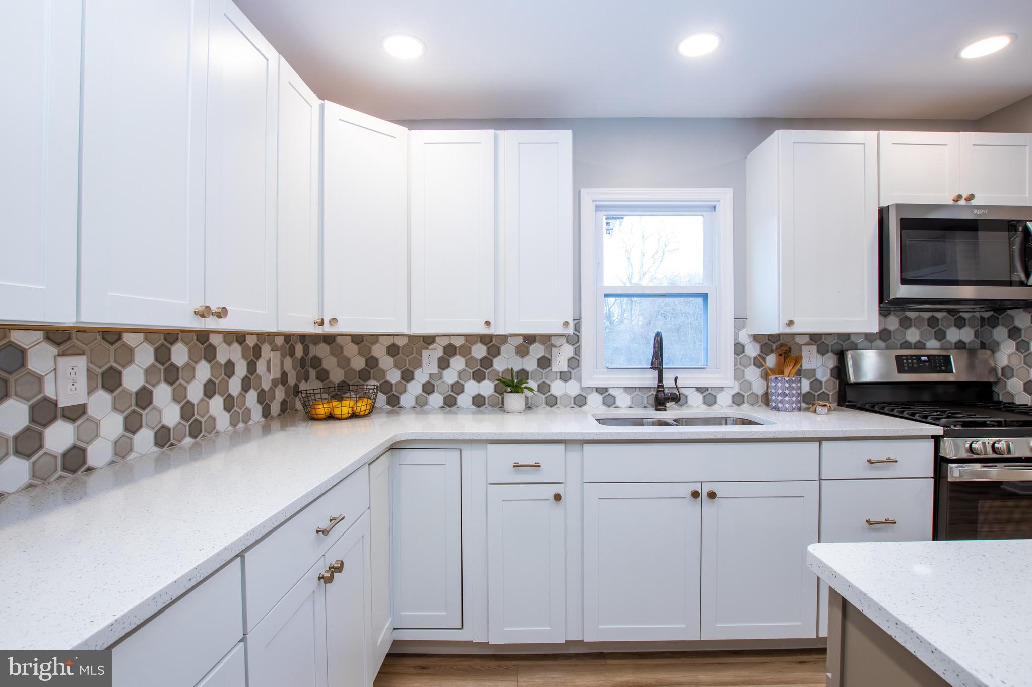 26 Berkley Road Mount Royal, NJ 08061 - Photo 8 of 21 kitchen