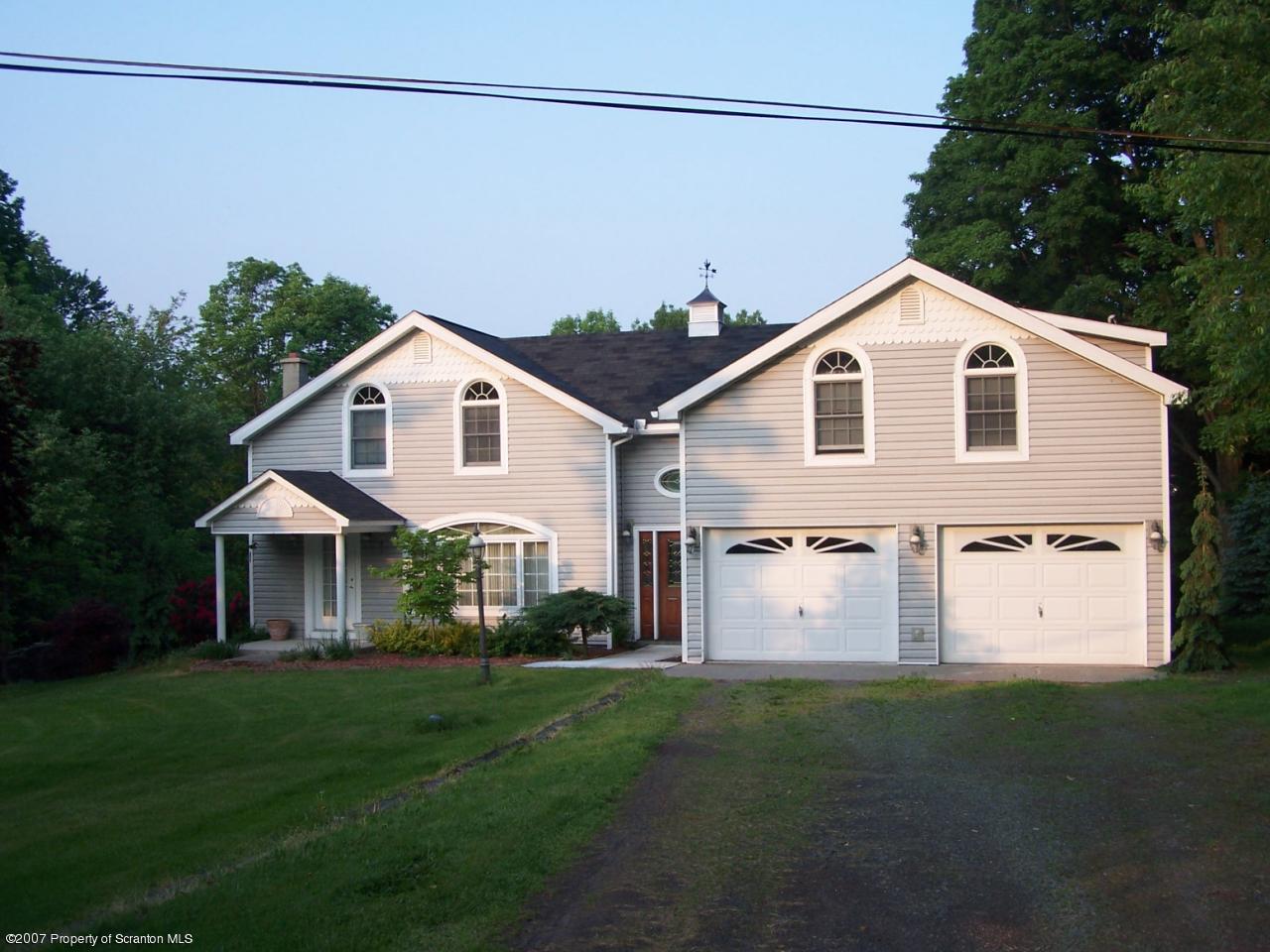 112 Traco Road Lake Ariel, PA 18436 - Photo 1 of 15 Gallery Image 1