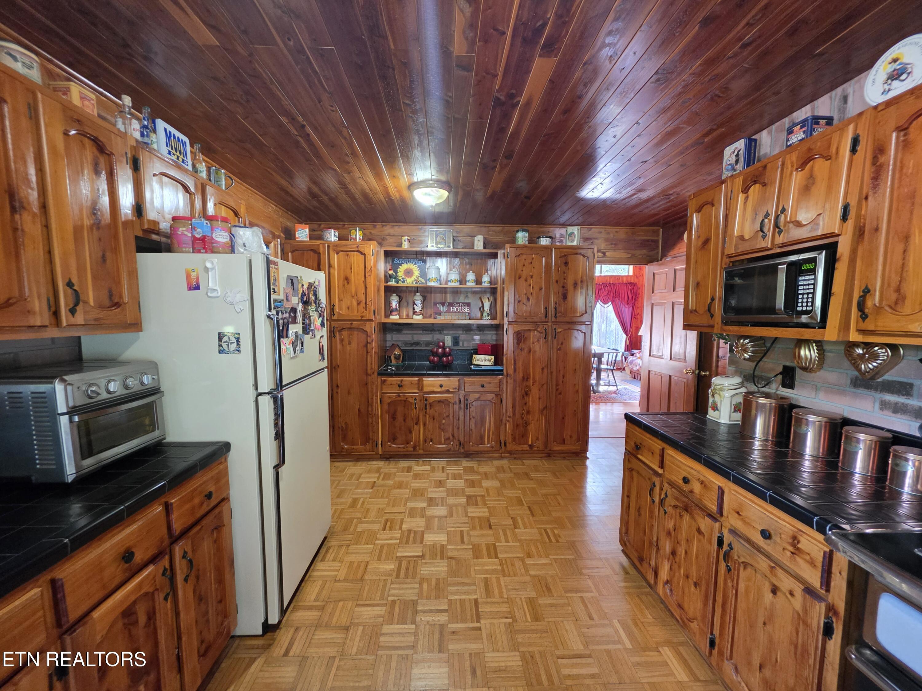 264 Carlos Road Sneedville, TN 37869 - Photo 39 of 58 20260611_164720