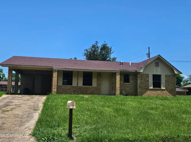 $129,900 | 126 Tubman Circle, Natchez, MS 39120