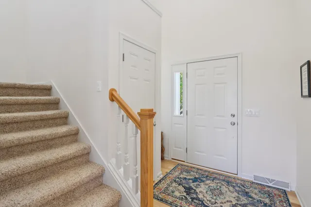 $799,900 | 423 Fargo Trail, Middleton, WI 53562