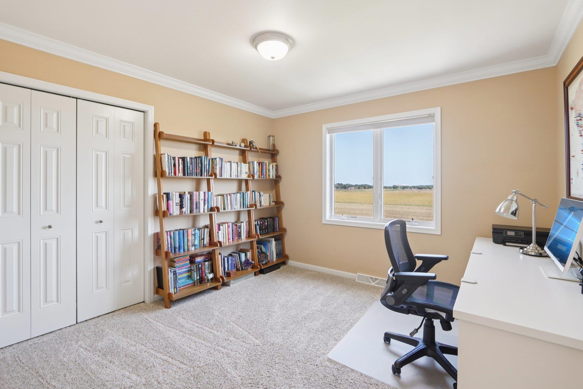 423 Fargo Trail Middleton, WI 53562 - Photo 18 of 35