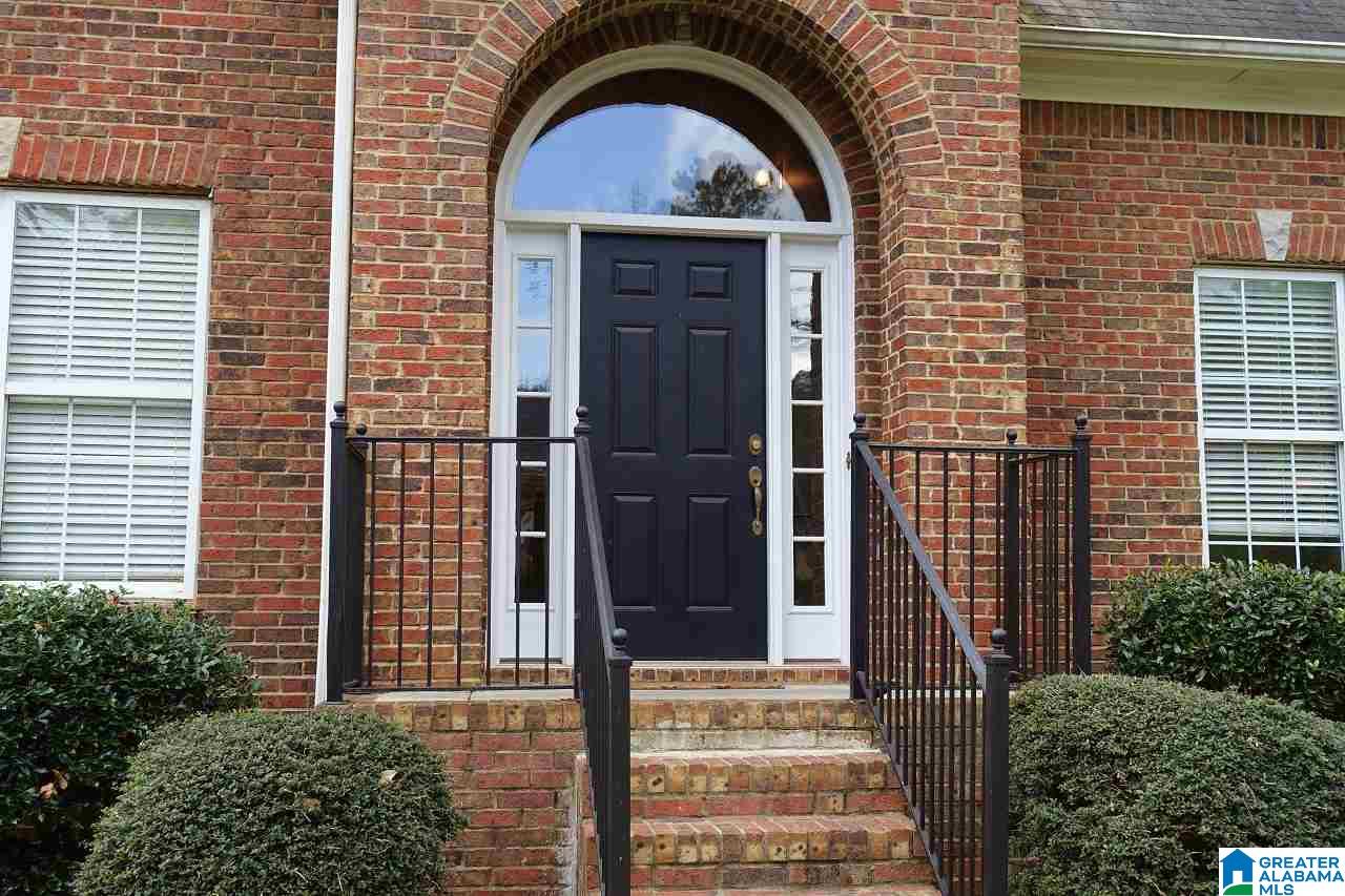 101 Arbor Way Sterrett, AL 35147 - Photo 3 of 28