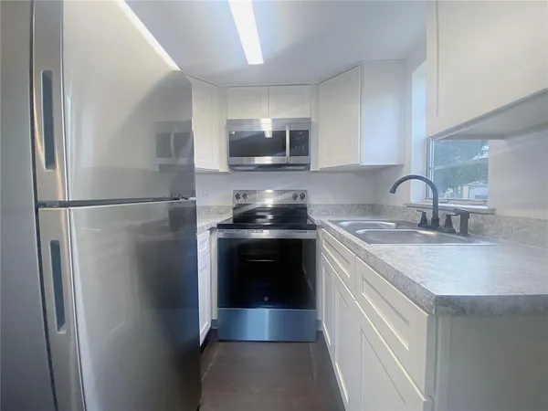 $1,025 | 622 Booker Avenue, Unit B, Lake Wales, FL 33853