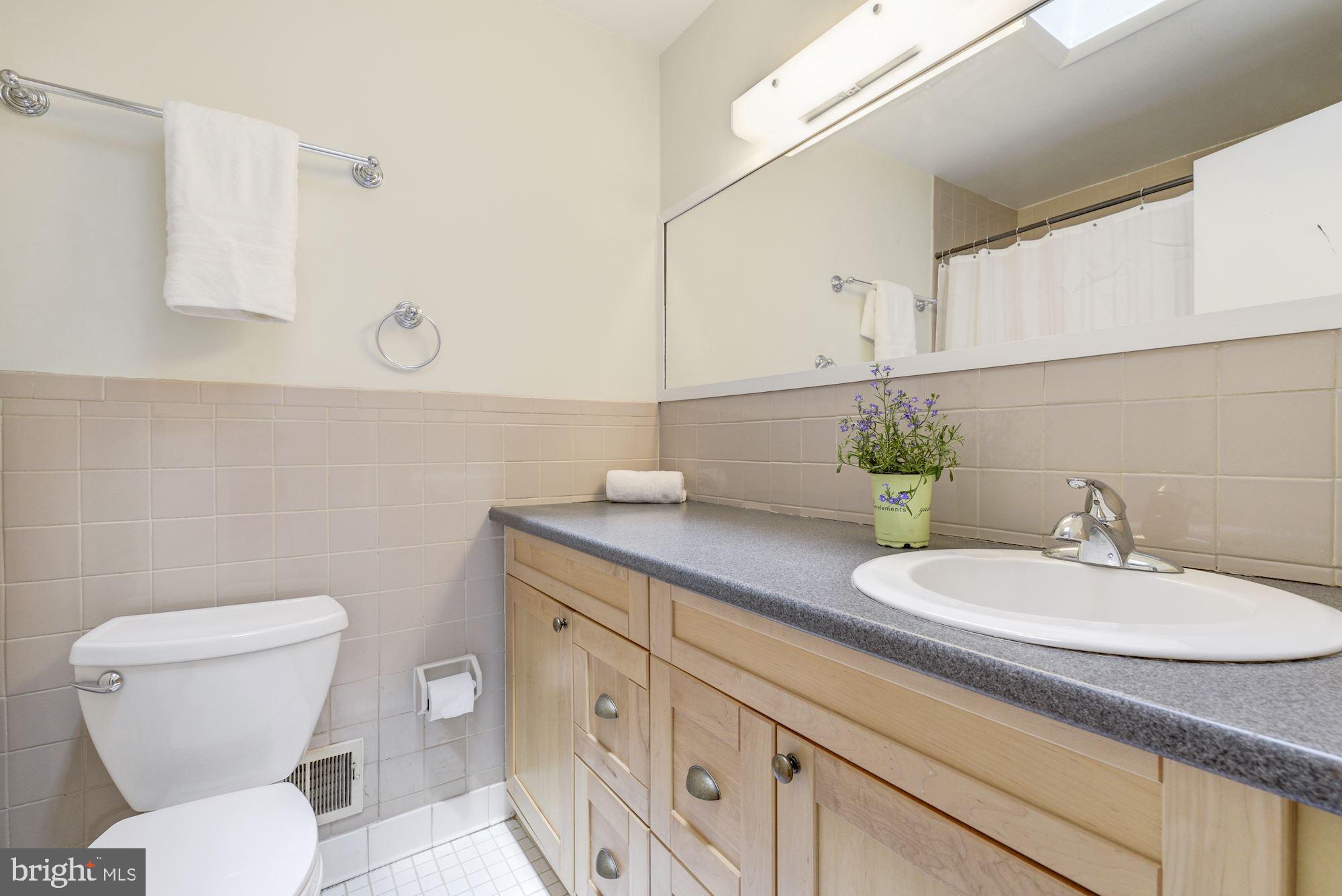 7612 Hamilton Spring Road Bethesda, MD 20817 - Photo 22 of 47