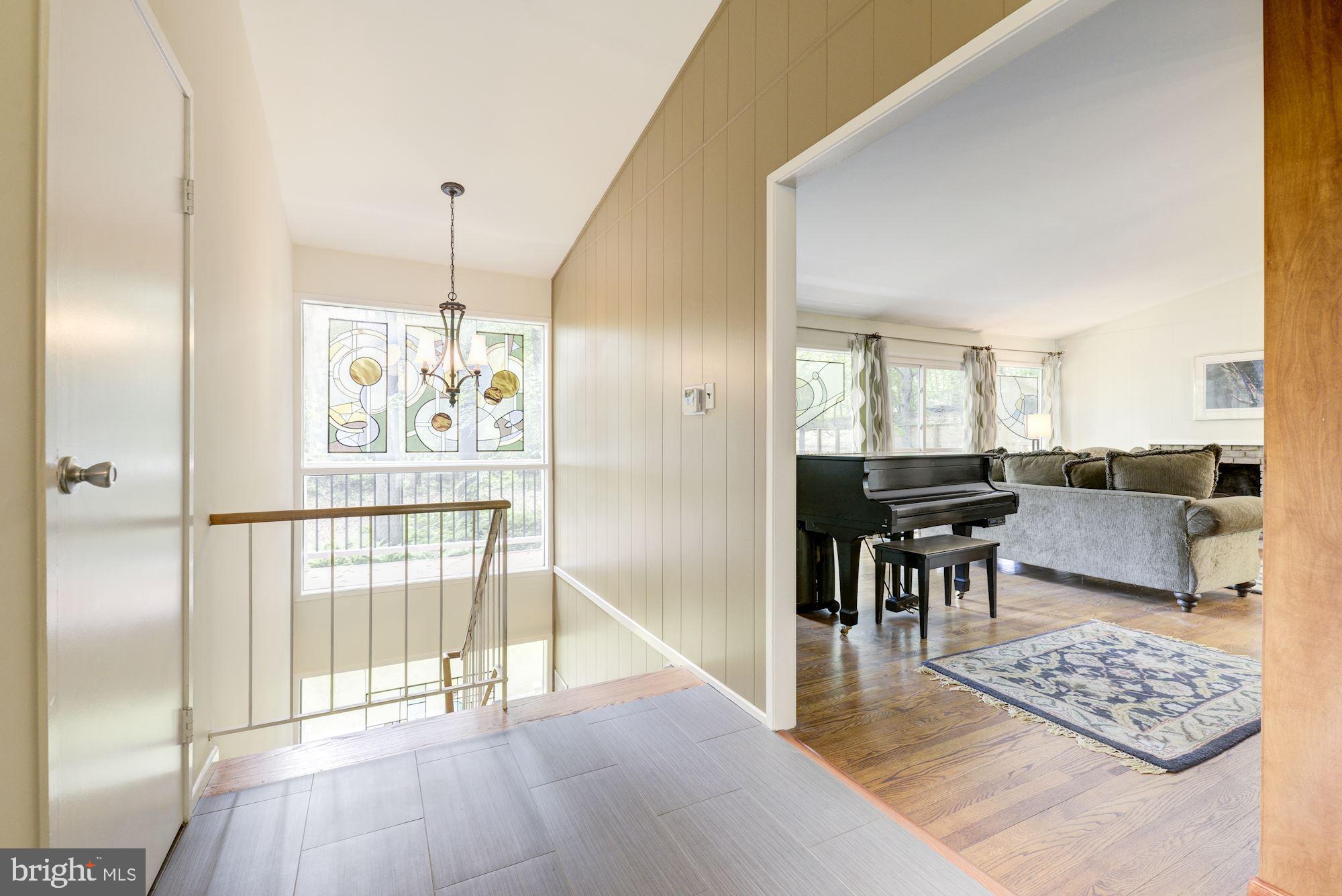 7612 Hamilton Spring Road Bethesda, MD 20817 - Photo 4 of 47