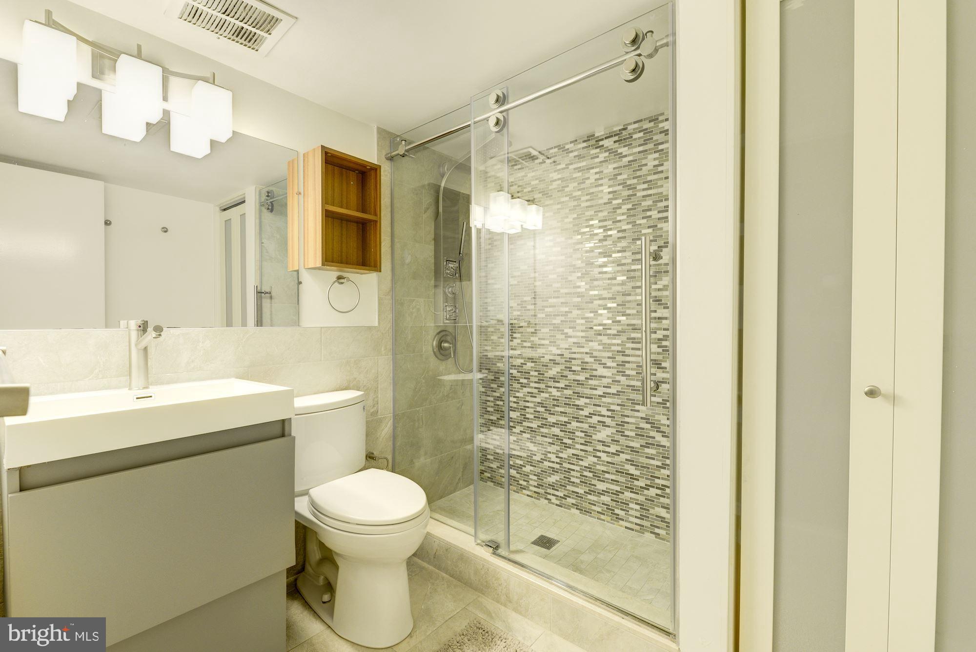 7612 Hamilton Spring Road Bethesda, MD 20817 - Photo 33 of 47