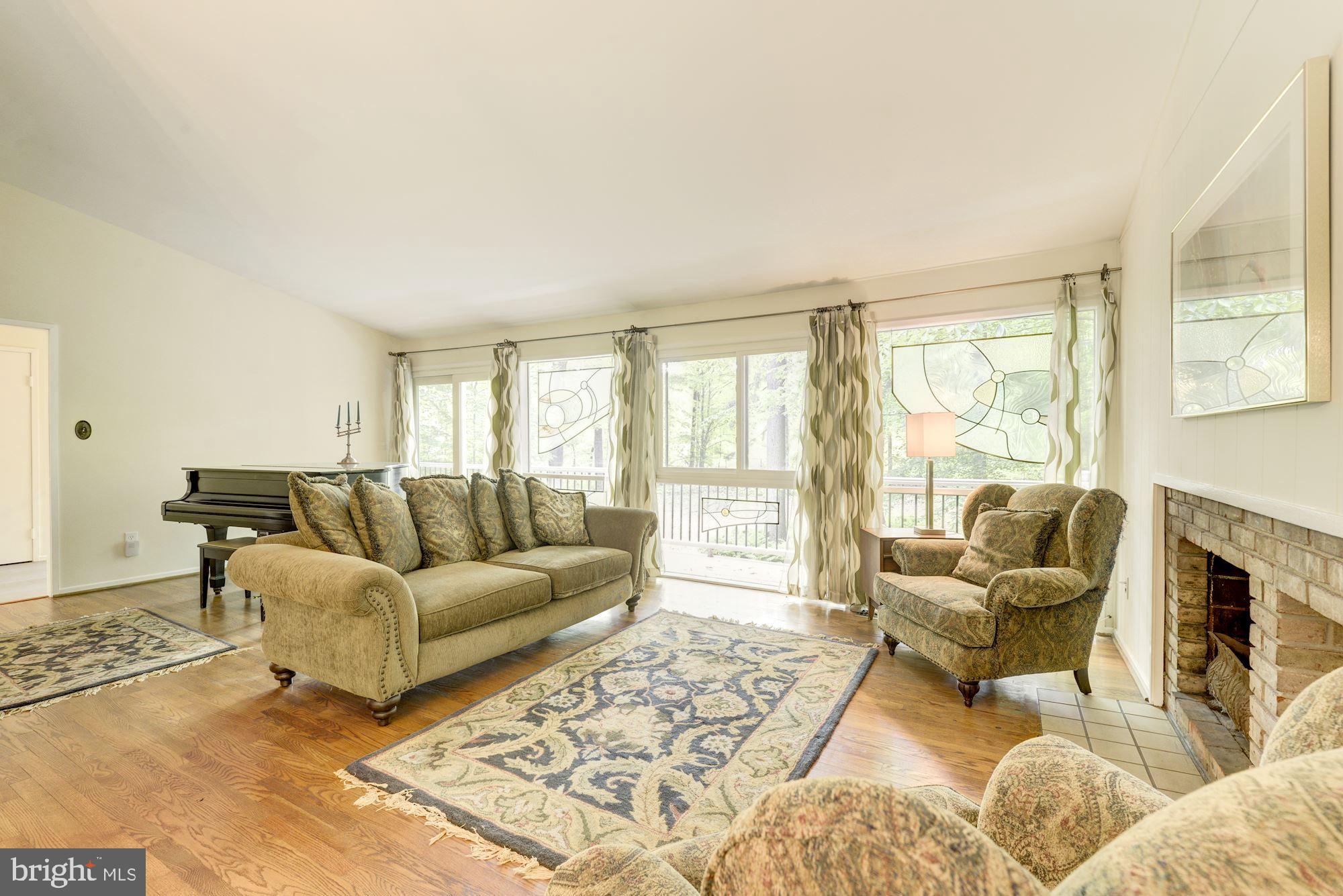 7612 Hamilton Spring Road Bethesda, MD 20817 - Photo 7 of 47