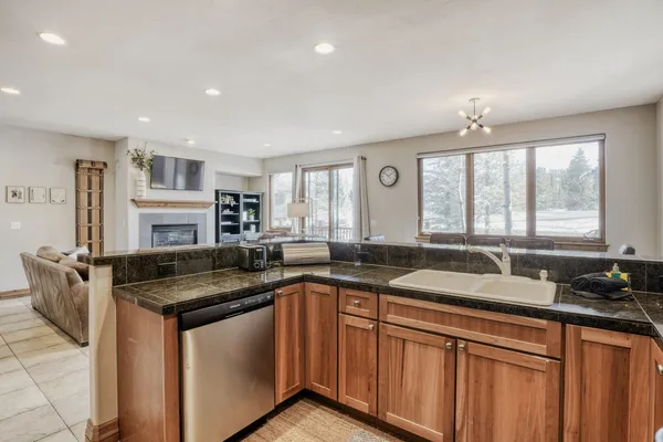 $1,625,000 | 15 Chestnut Lane, Unit 15, Breckenridge, CO 80424
