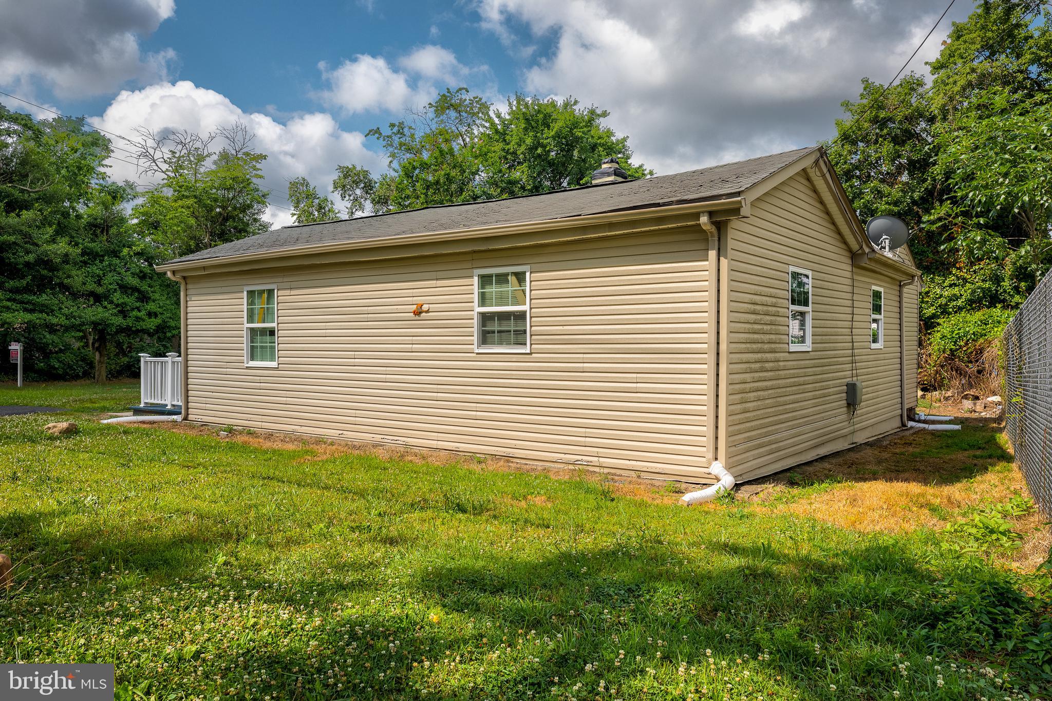 1942 Ford Road Bristol, PA 19007 - Photo 16 of 16