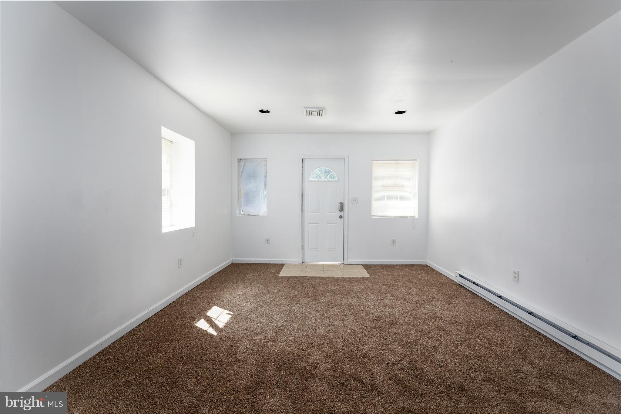 1942 Ford Road Bristol, PA 19007 - Photo 3 of 16