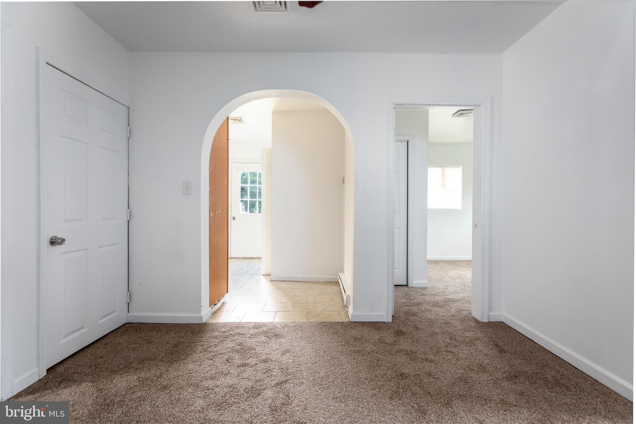 1942 Ford Road Bristol, PA 19007 - Photo 6 of 16