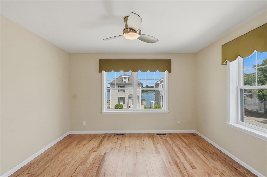 7 Riverside Street Danvers, MA 01923 - Photo 15 of 40