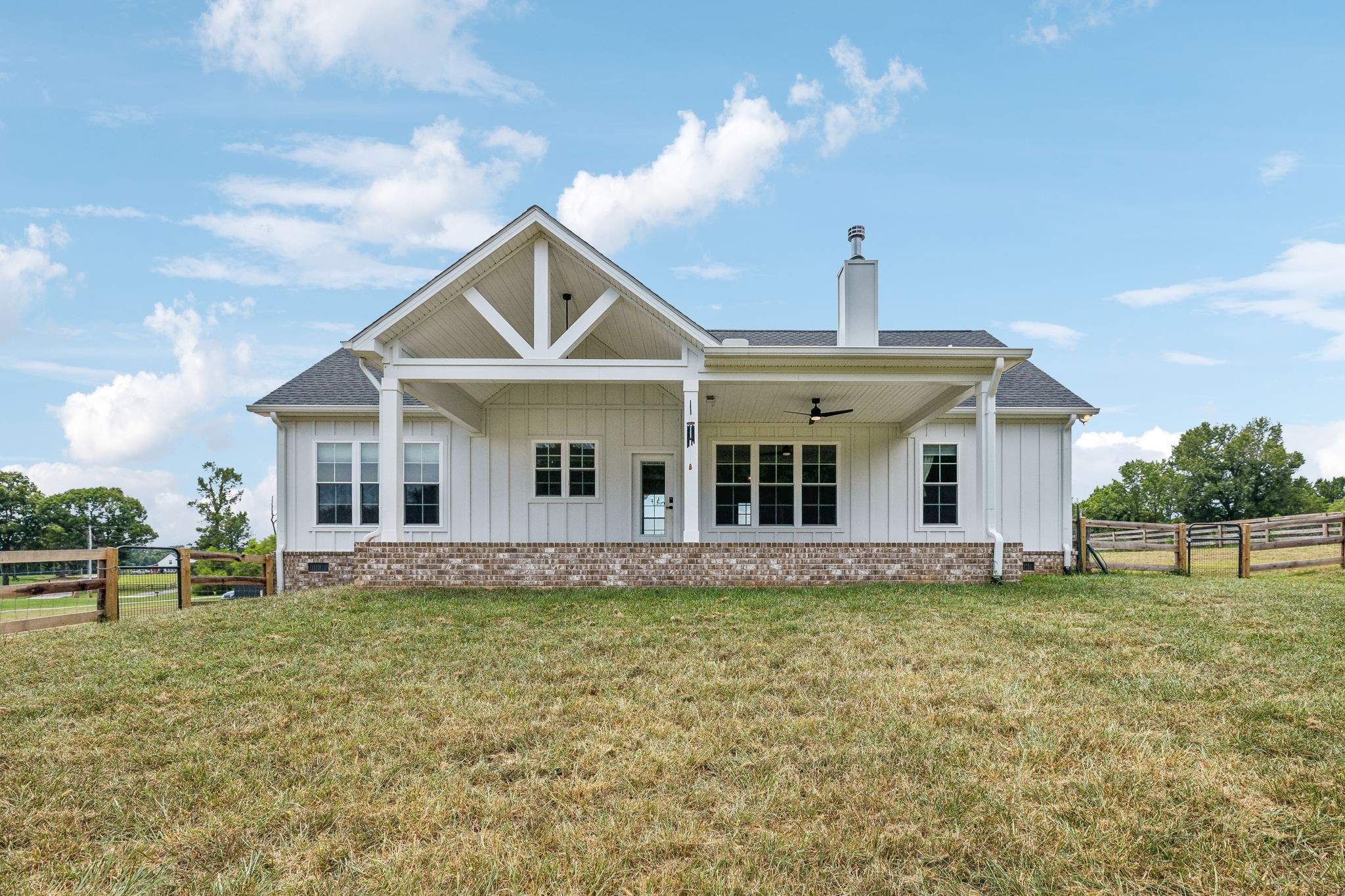 268 Dink Rut Road Portland, TN 37148 - Photo 2 of 62 a front view of a house with a yard