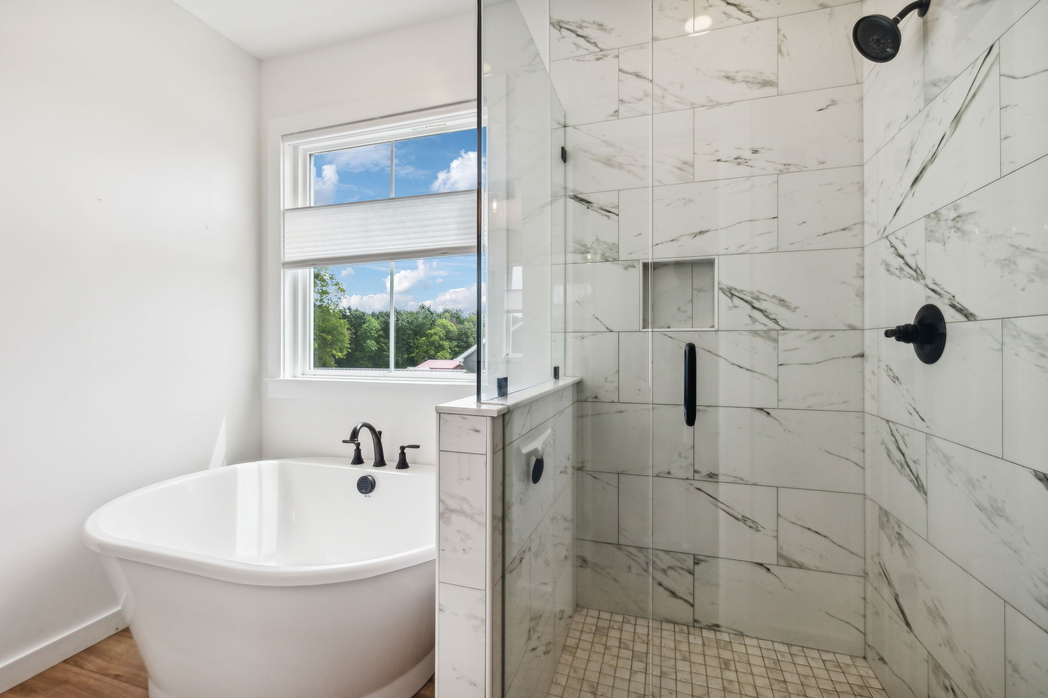 268 Dink Rut Road Portland, TN 37148 - Photo 21 of 62 a white bath tub sitting next to a white sink