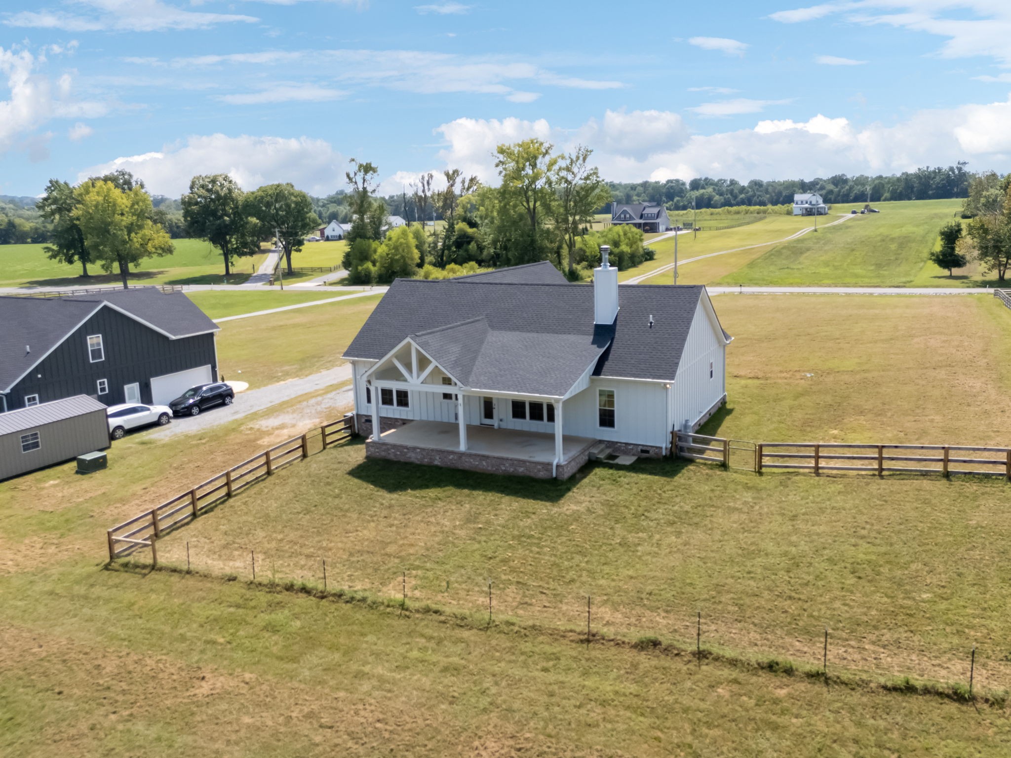 268 Dink Rut Road Portland, TN 37148 - Photo 4 of 62 a aerial view of a house with a ocean view