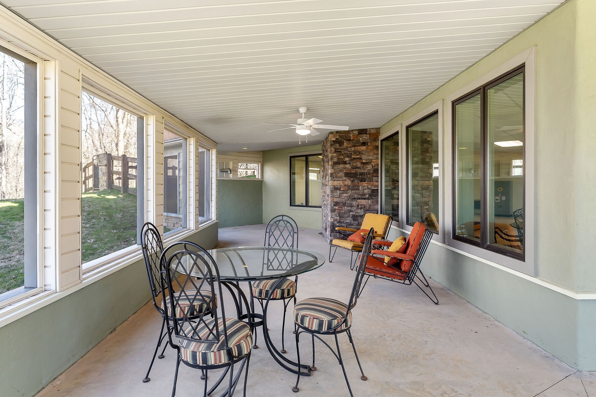7775 Medley Amonette Road Buffalo Valley, TN 38548 - Photo 53 of 61 a dining room with furniture and a large window