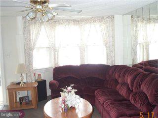 66 Springton Road Upper Darby, PA 19082 - Photo 4 of 5